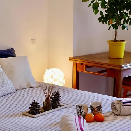 Contemporaine Avec Piscine فيلة
