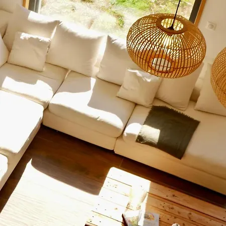 Contemporaine Avec Piscine