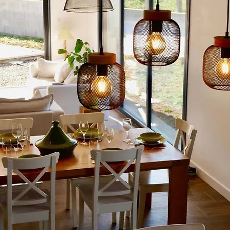 فيلة Contemporaine Avec Piscine *
