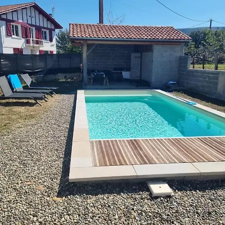Contemporaine Avec Piscine * إيتشاسو