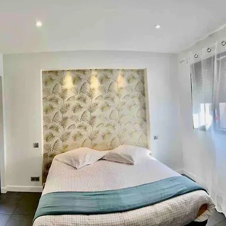 Luxueuse Contemporaine Avec Piscine A Deux Pas Des Plages De Biarritz Villa Bidart