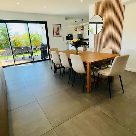 Luxueuse Contemporaine Avec Piscine A Deux Pas Des Plages De Biarritz Bidart